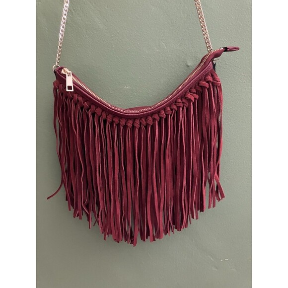 H&M Burgundy Fringe Faux Leather Purse Gold Chain Strap Crossbody - Picture 2 of 6